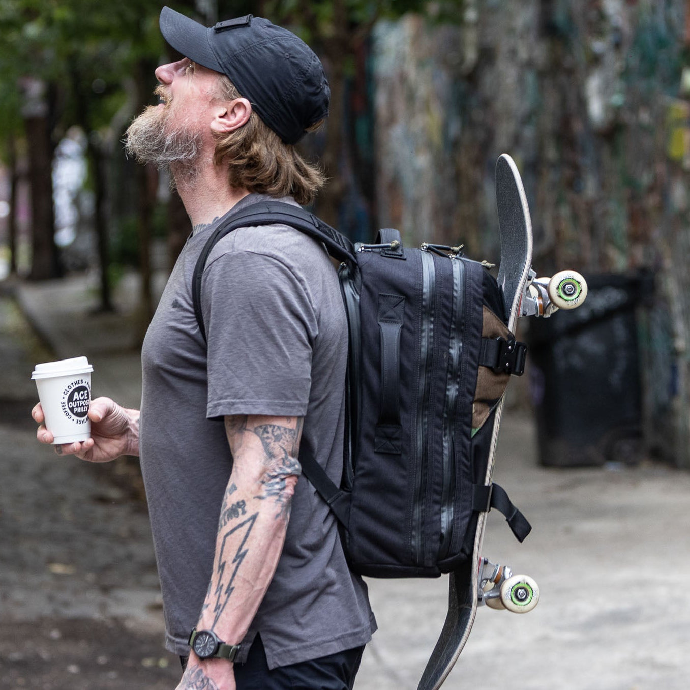 Skate Ruck 18L - Storming Gravity