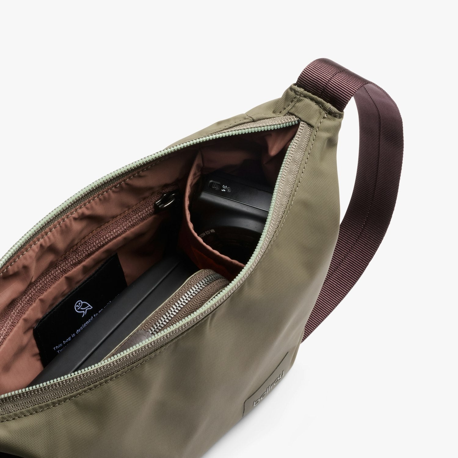 Laneway Crescent Bag 2.5L - Storming Gravity