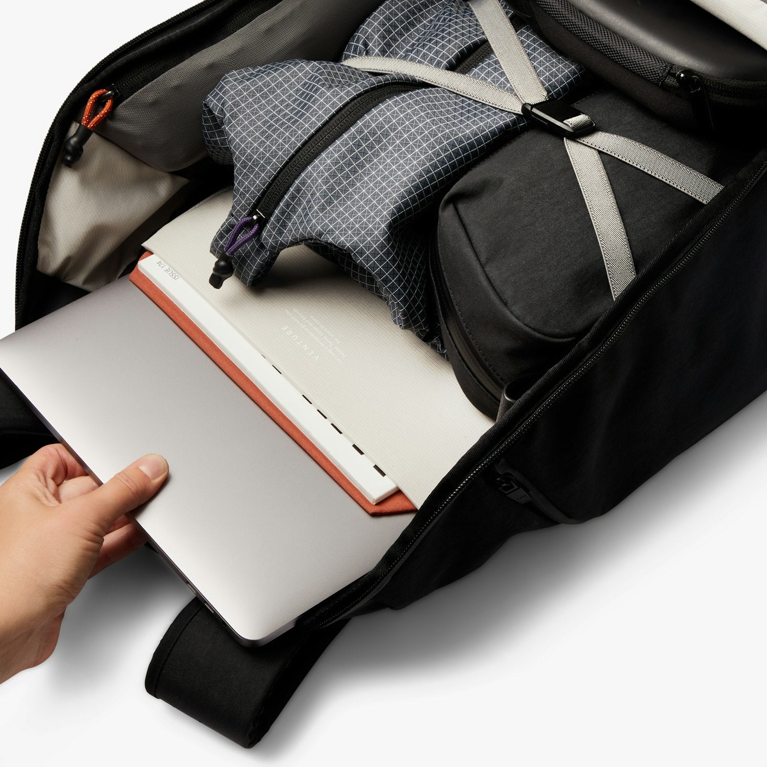 Venture Travel Pack 26L