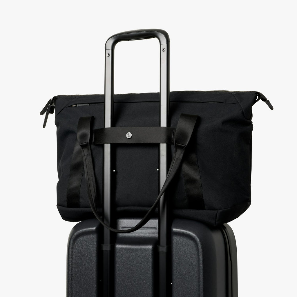 Classic Getaway Bag 28L
