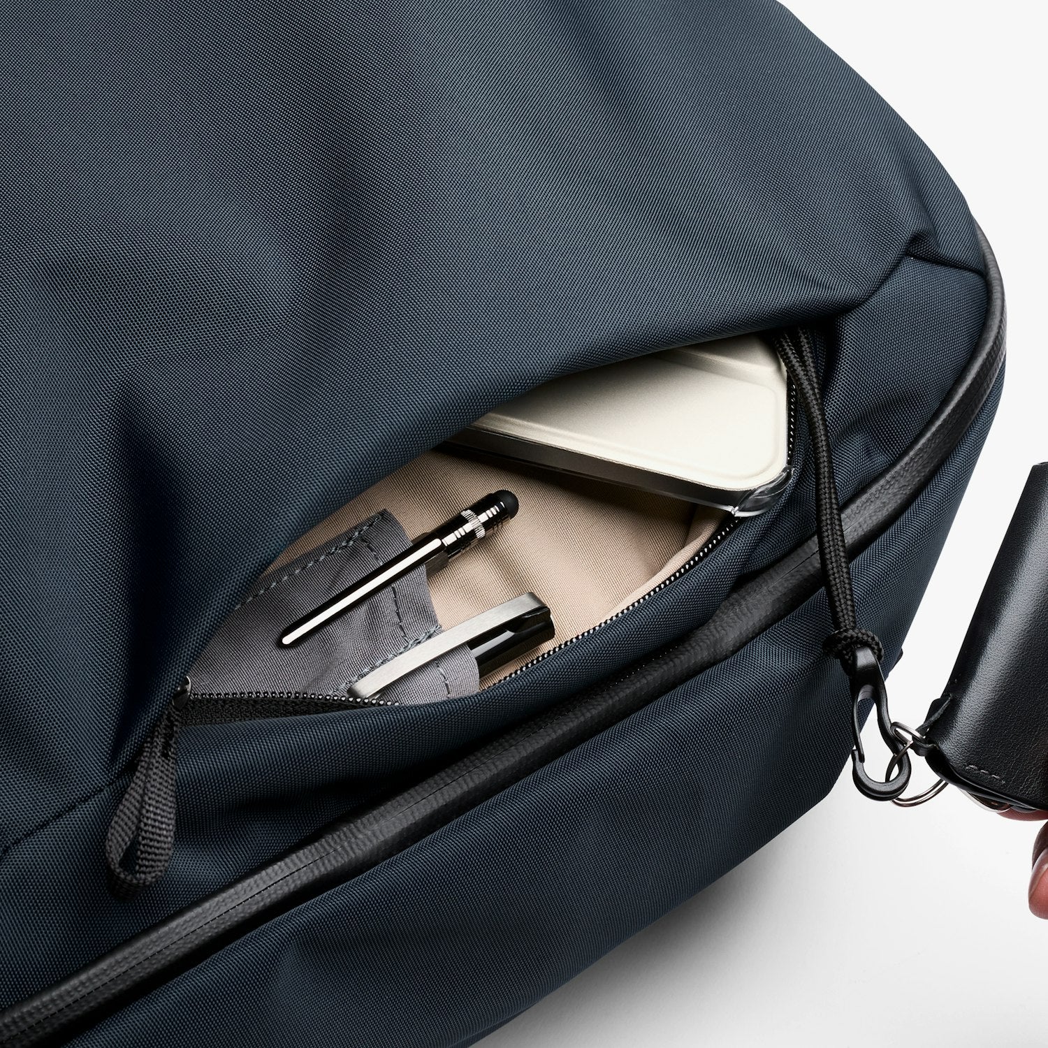 Transit Workpack 26L