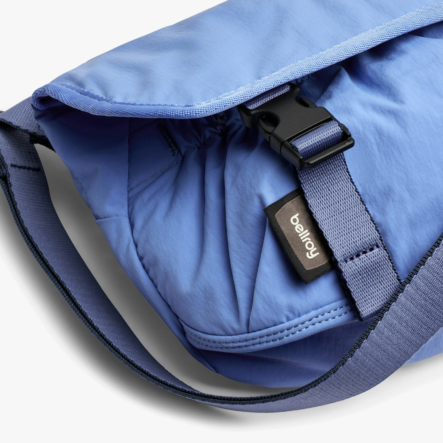 Cinch Mini Messenger - 6L - Storming Gravity