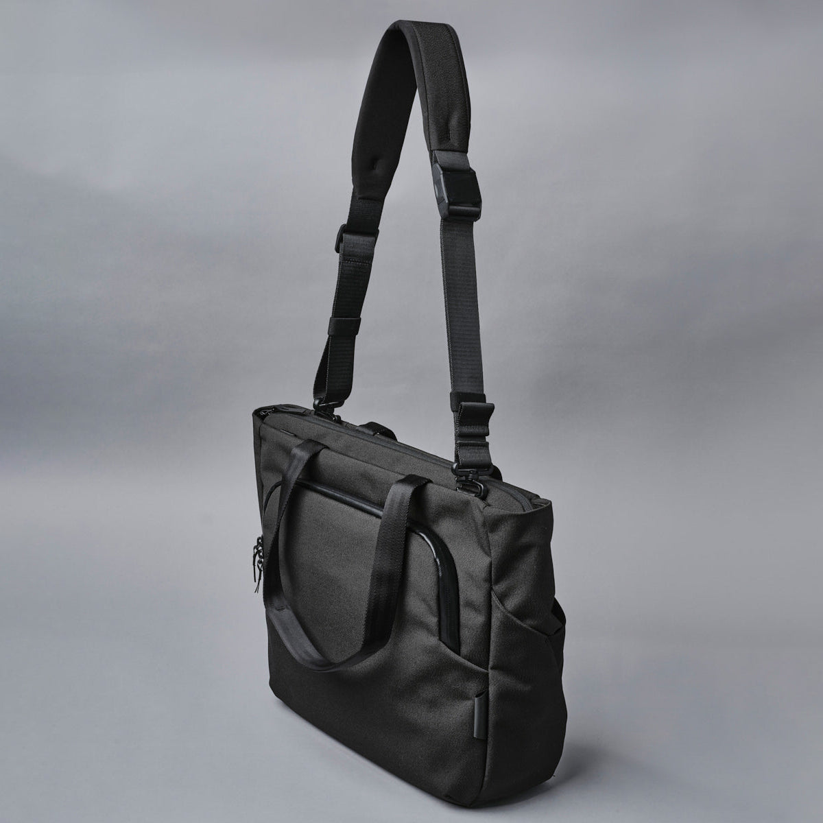 Bravo Tote