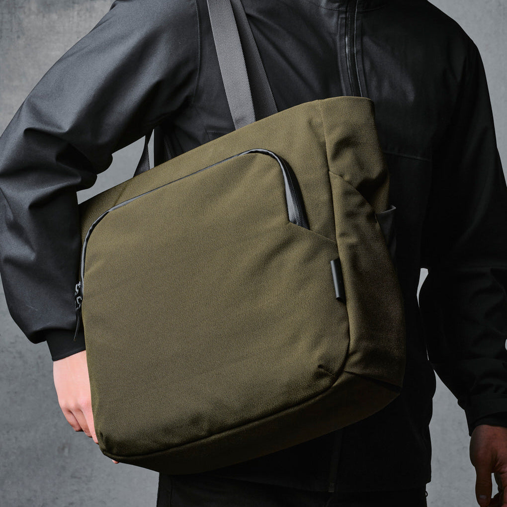 Bravo Tote