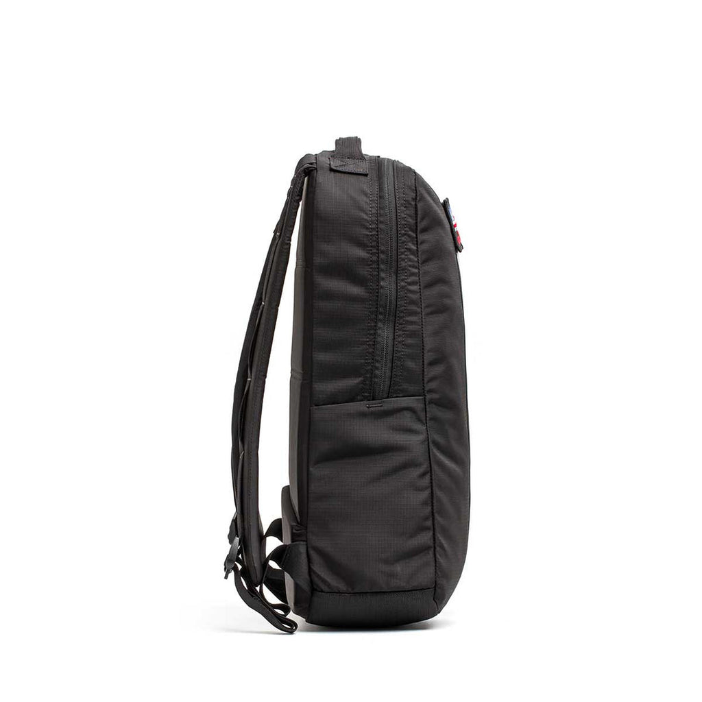BASIC RUCKER® 17L