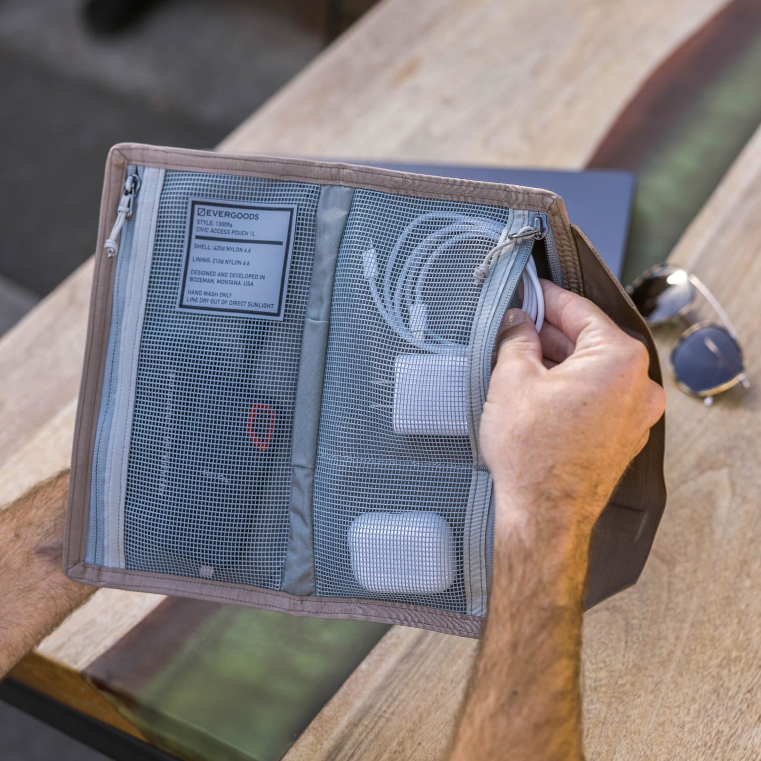 Civic Access Pouch 1L - Storming Gravity