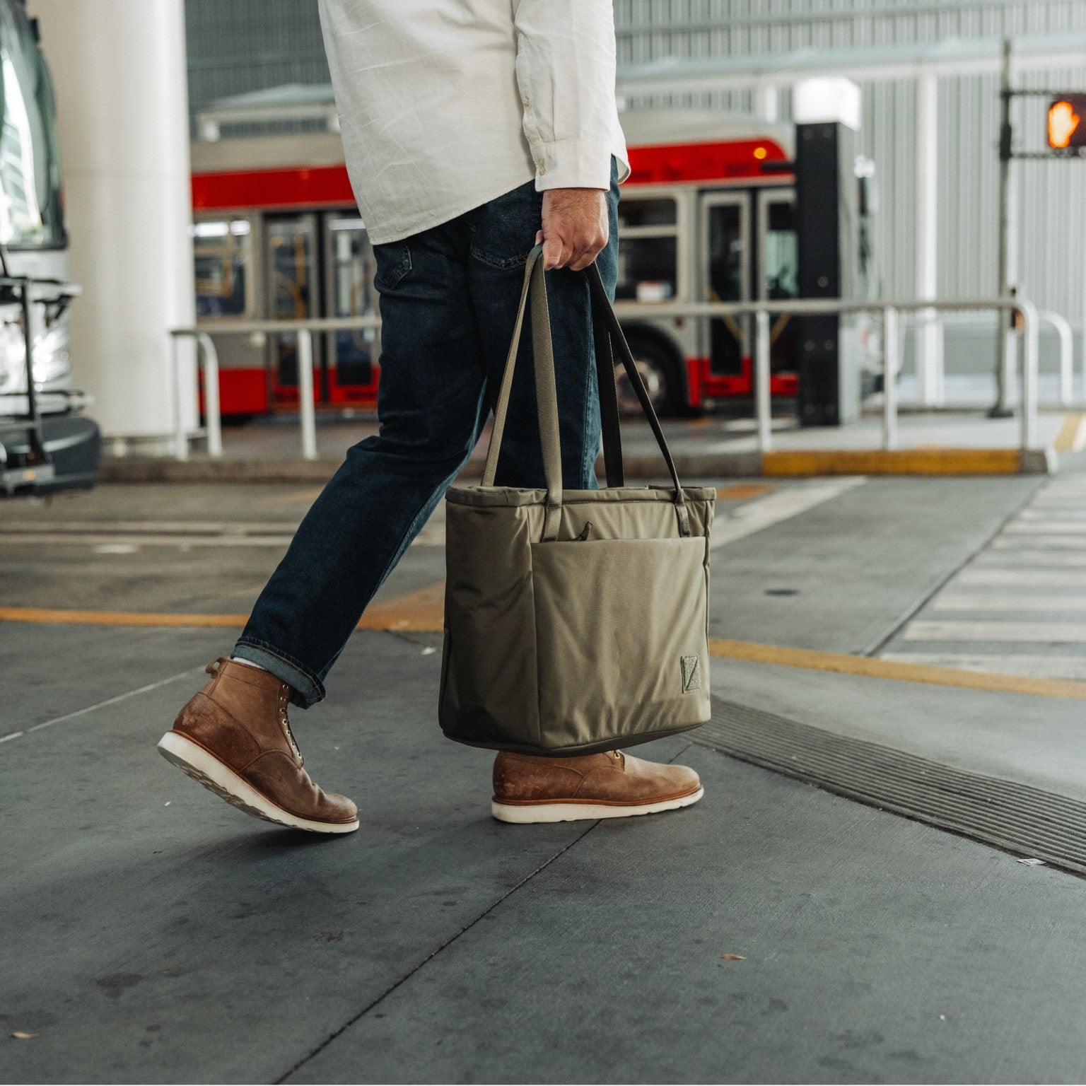 Civic Daily Tote 24L - Storming Gravity