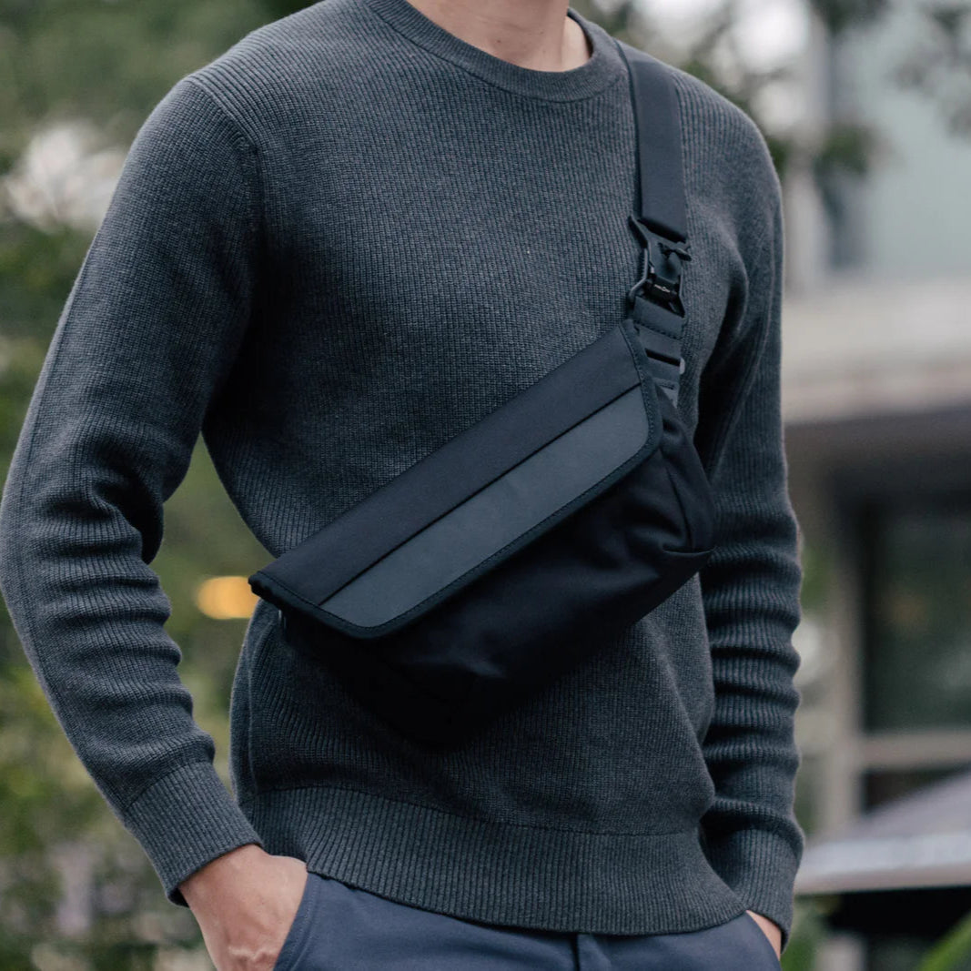 Dayfarer Sling 2L - Storming Gravity