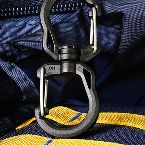 Swivel Double Carabiner Snap Hook