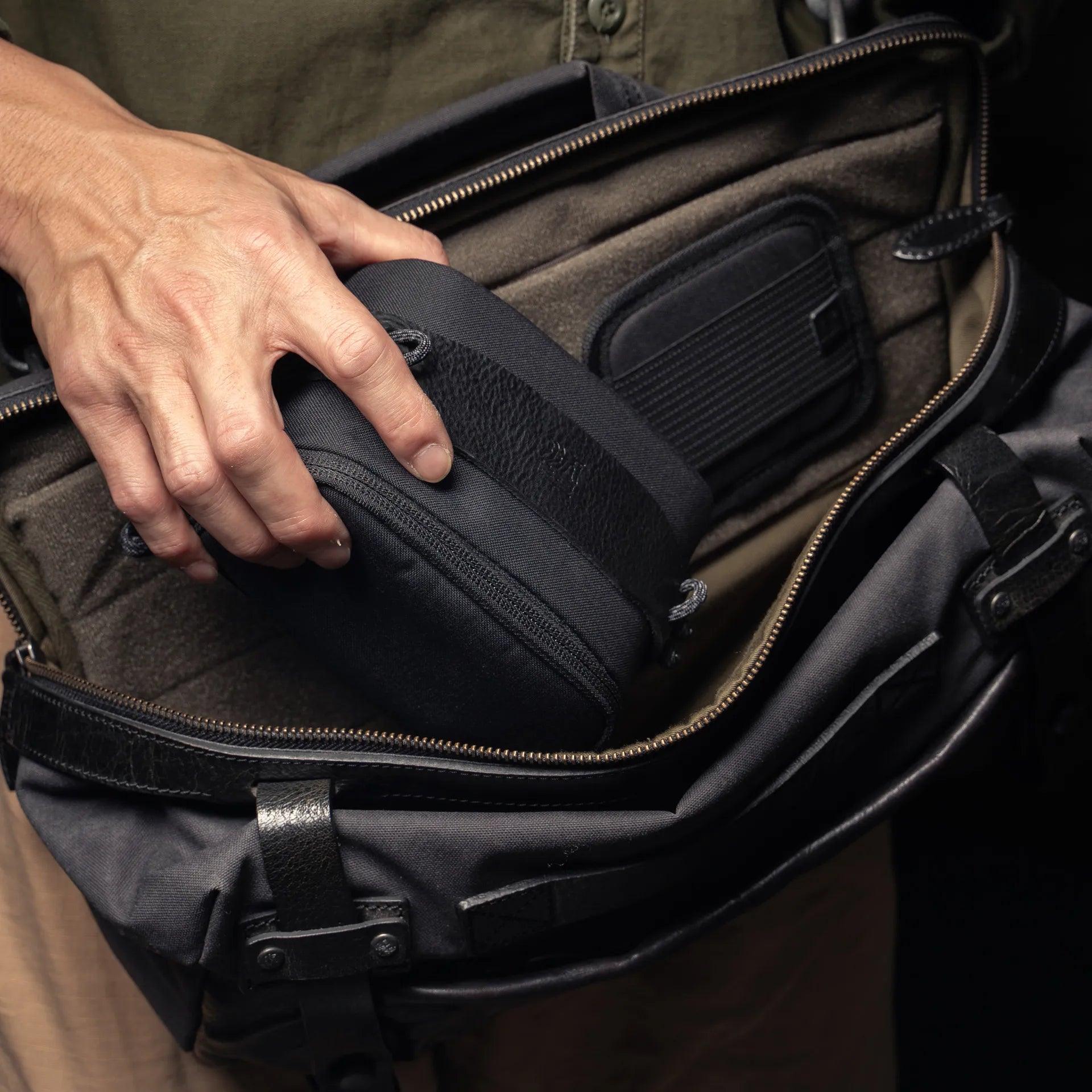 Portable Camera Pouch X-M5