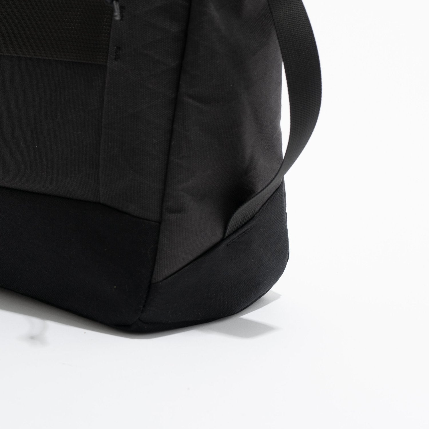 Daily Tote 17.5L - X11 - Storming Gravity