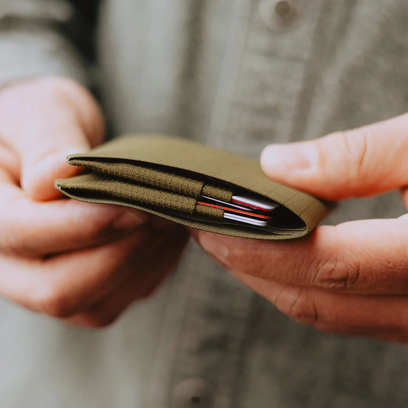 Everyday Billfold Wallet (max. 12 cards, 15 bills) - Storming Gravity