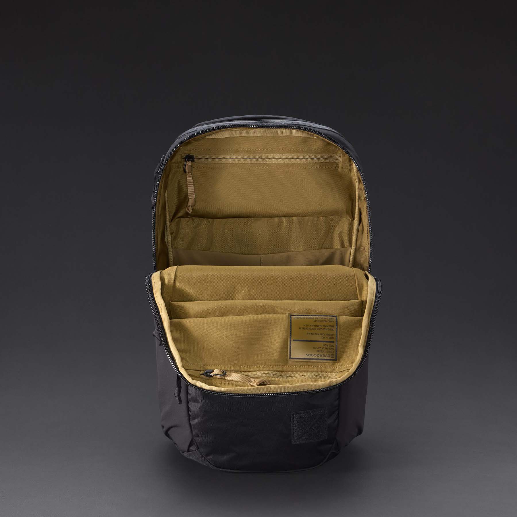 CIVIC Half Zip 22L - X-Pac - Storming Gravity