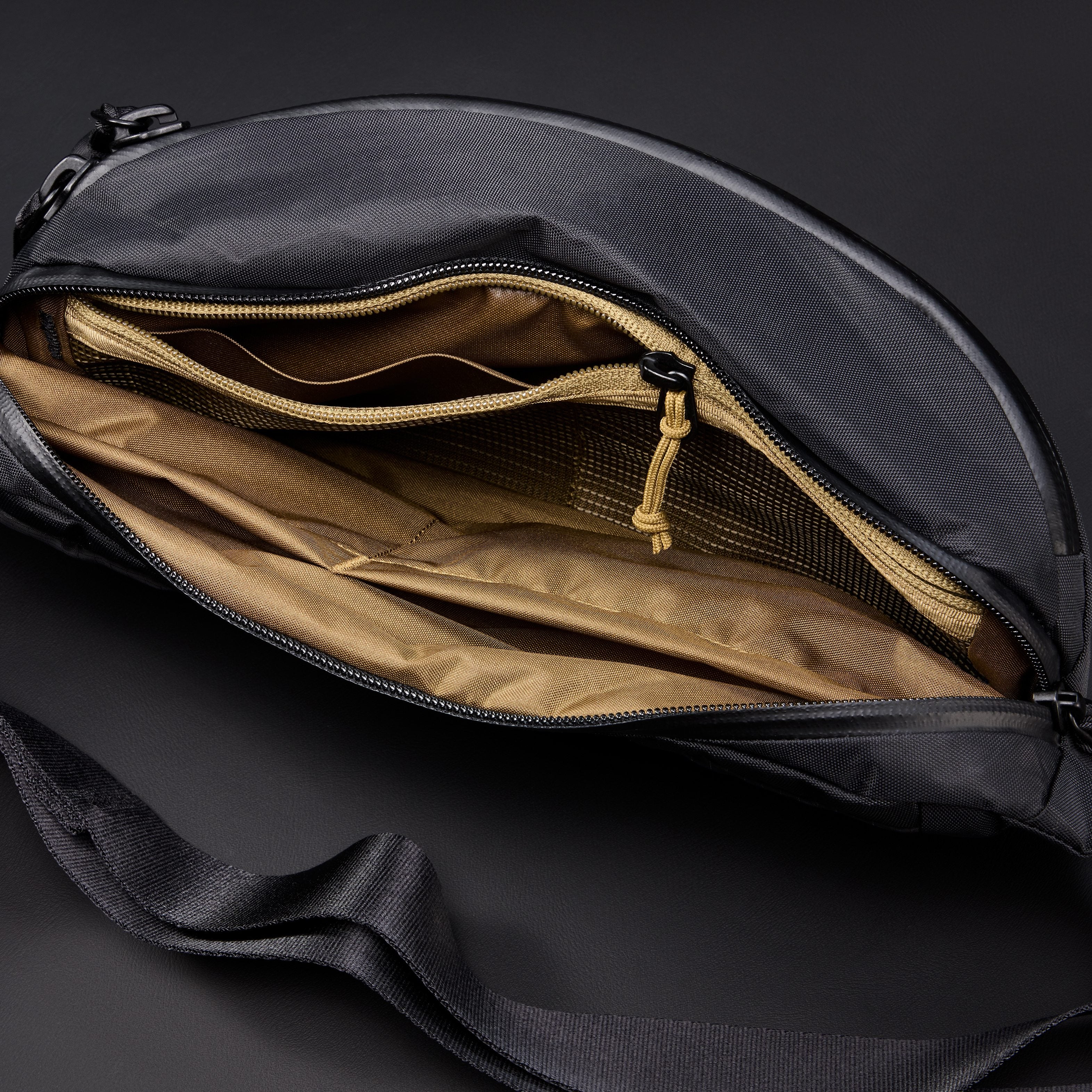 CIVIC Access Sling 2L - X-Pac - Storming Gravity