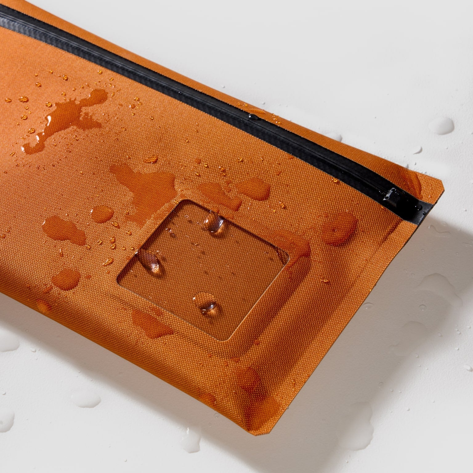 Element Flat Pouch - Small - Storming Gravity