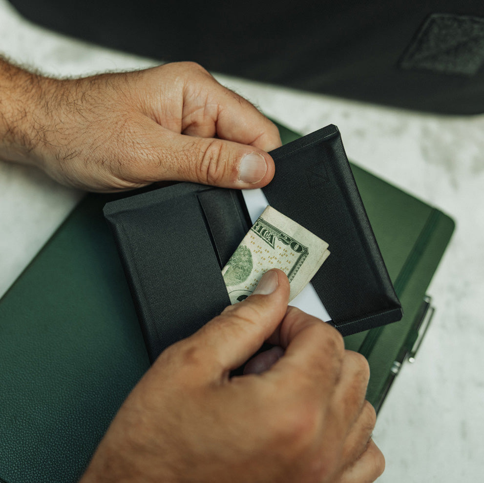 ELEMENT Card Wallet - Storming Gravity