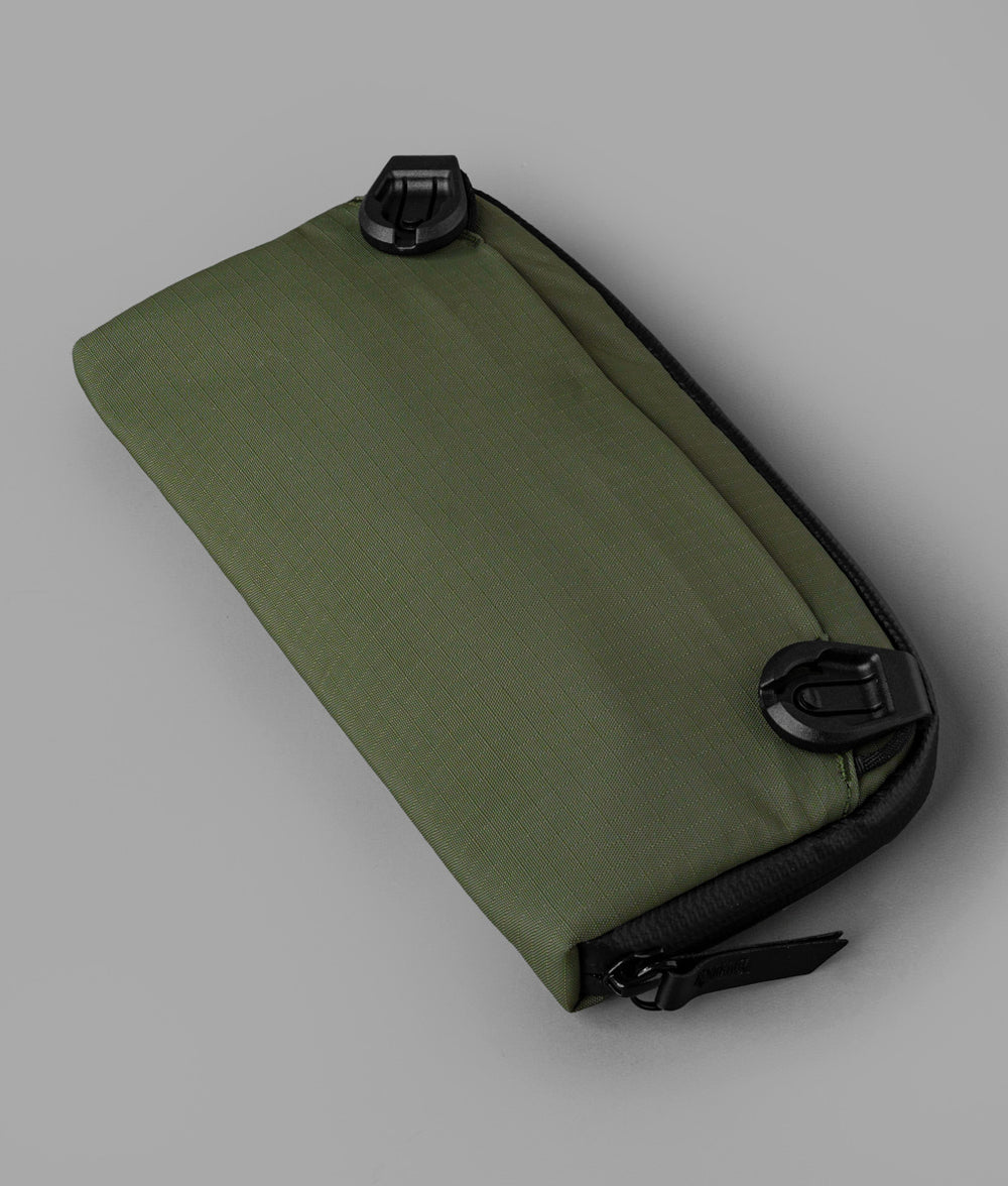 Alpaka Flight Pouch 1L