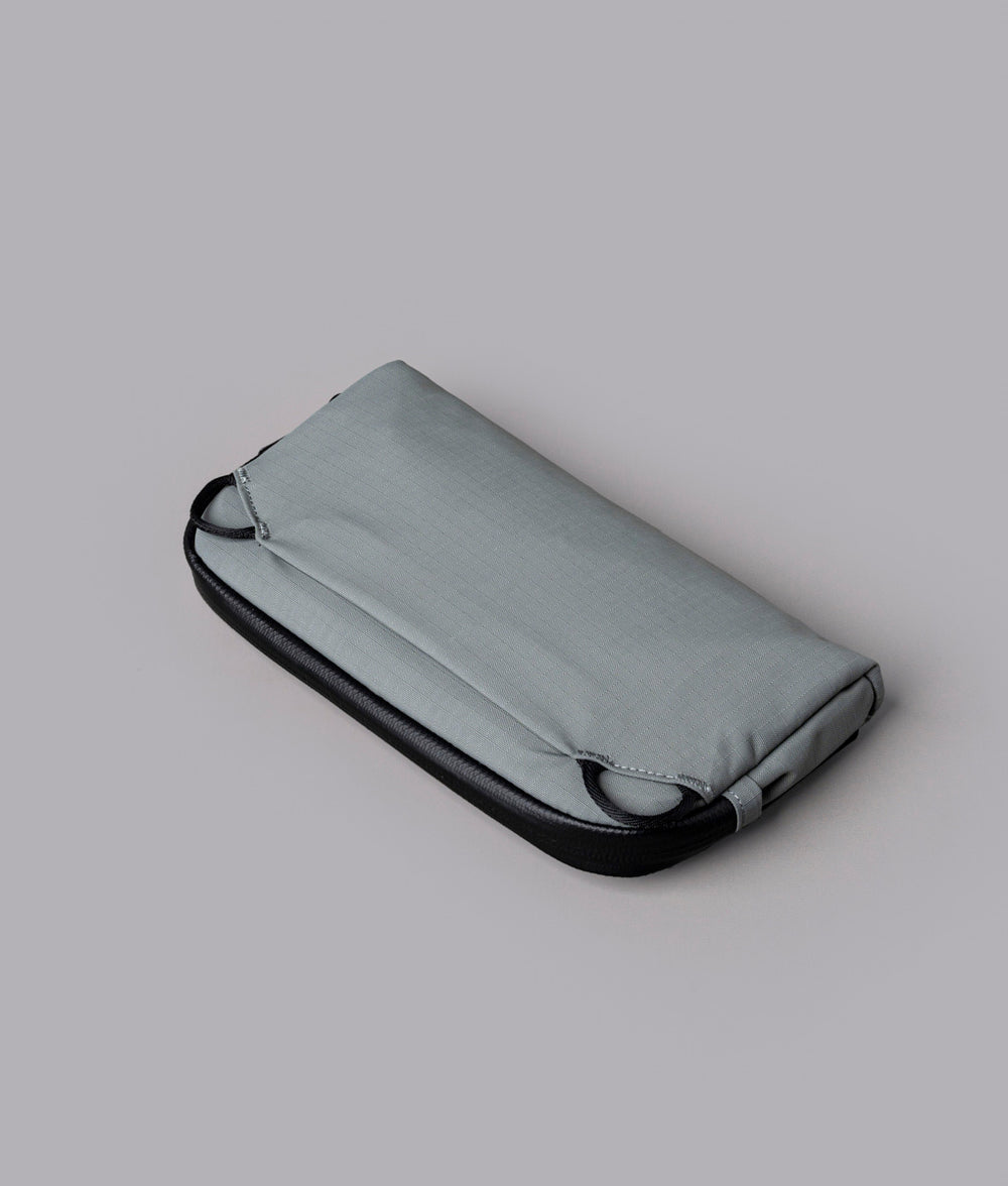 Alpaka Flight Pouch 1L