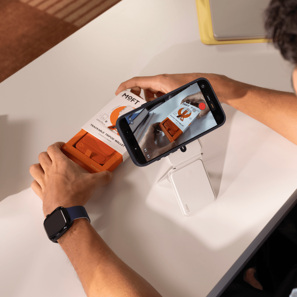 Trackable Tripod Wallet - Storming Gravity
