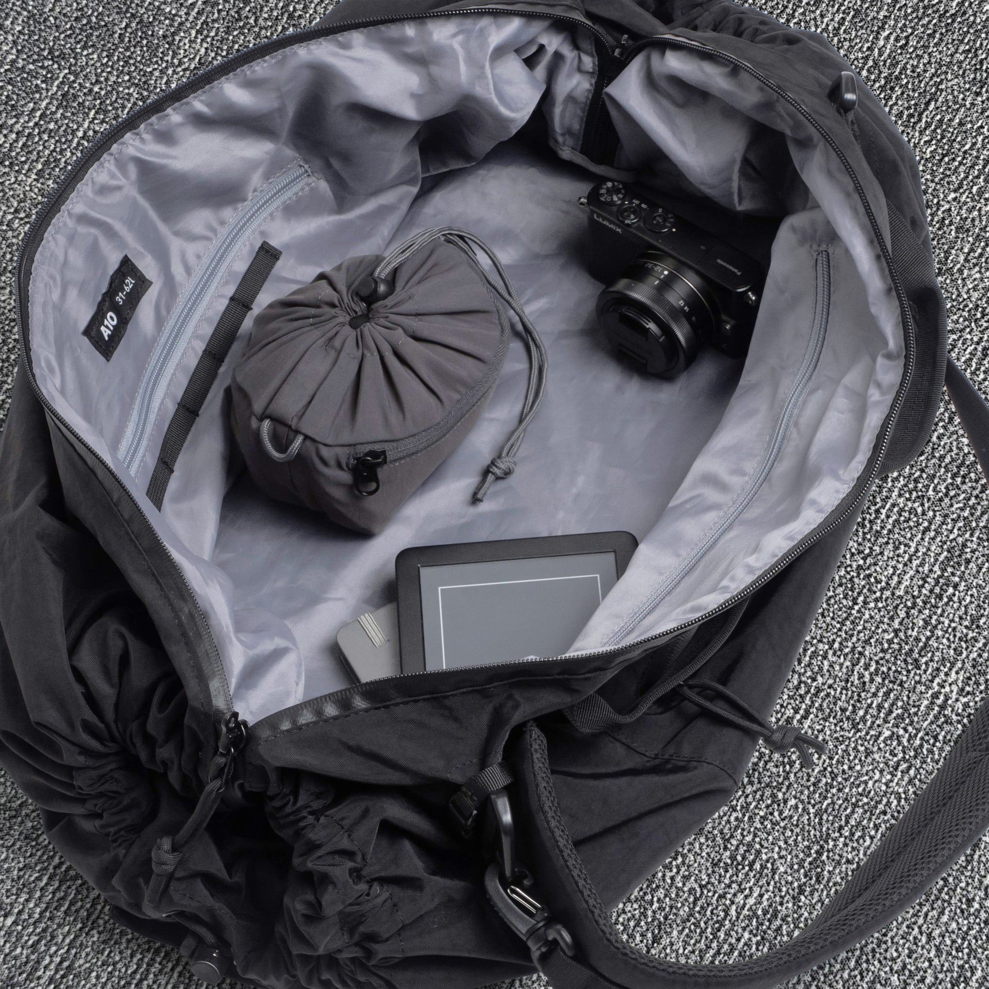 ADJUSTABLE BAG A10 (31L-62L)