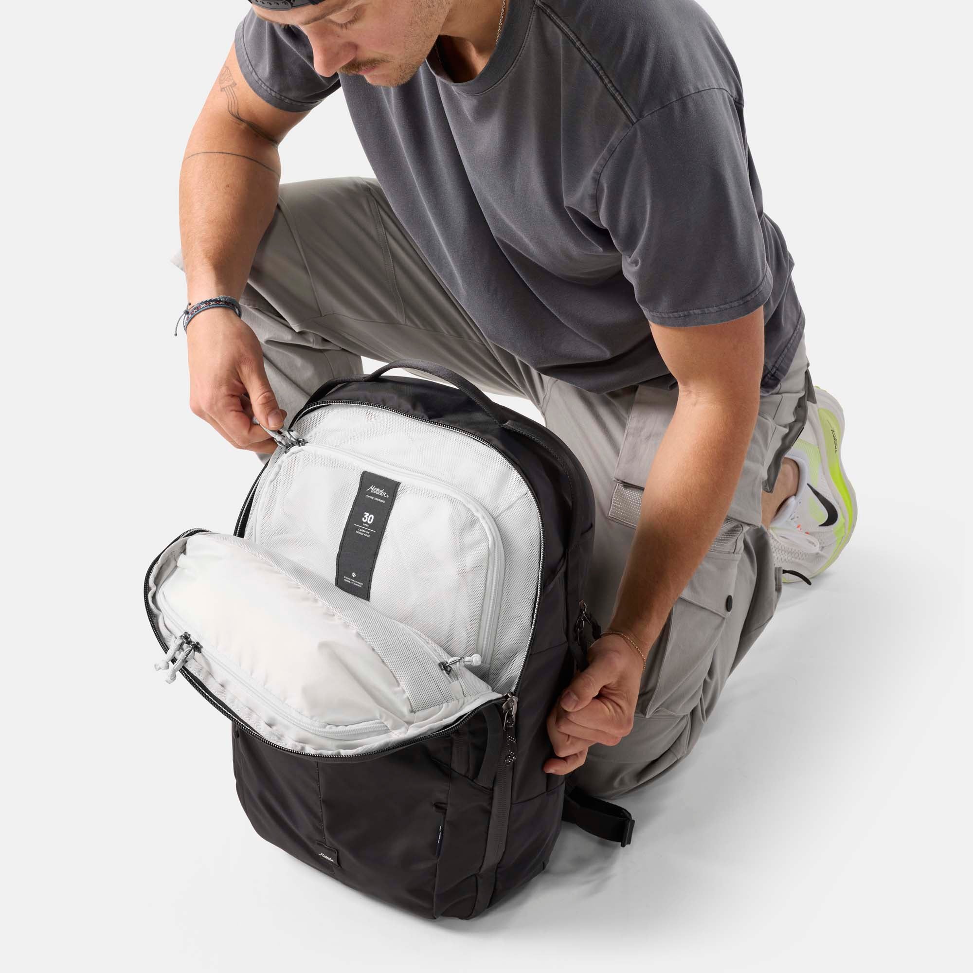 30L Carry On Travel Pack