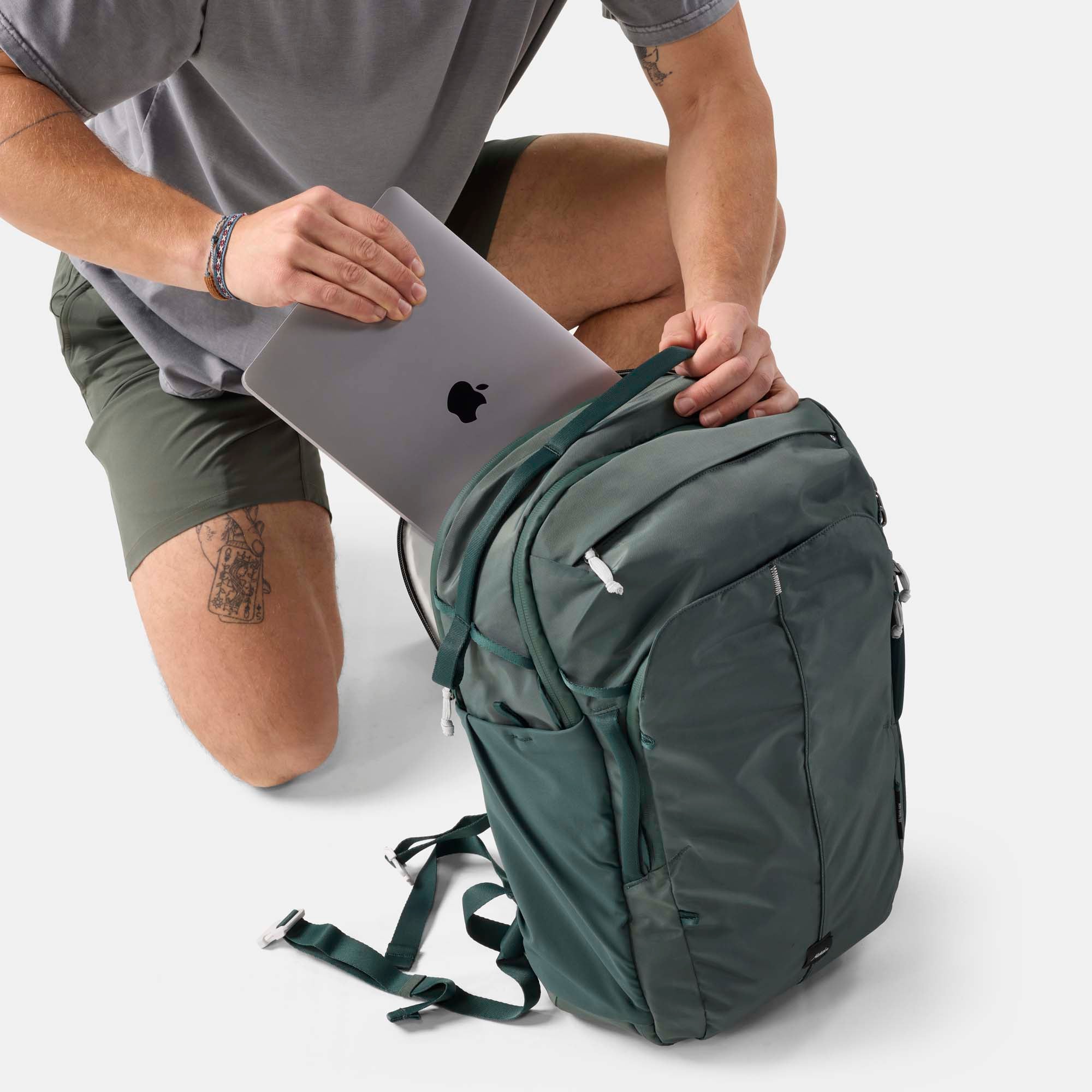 30L Carry On Travel Pack