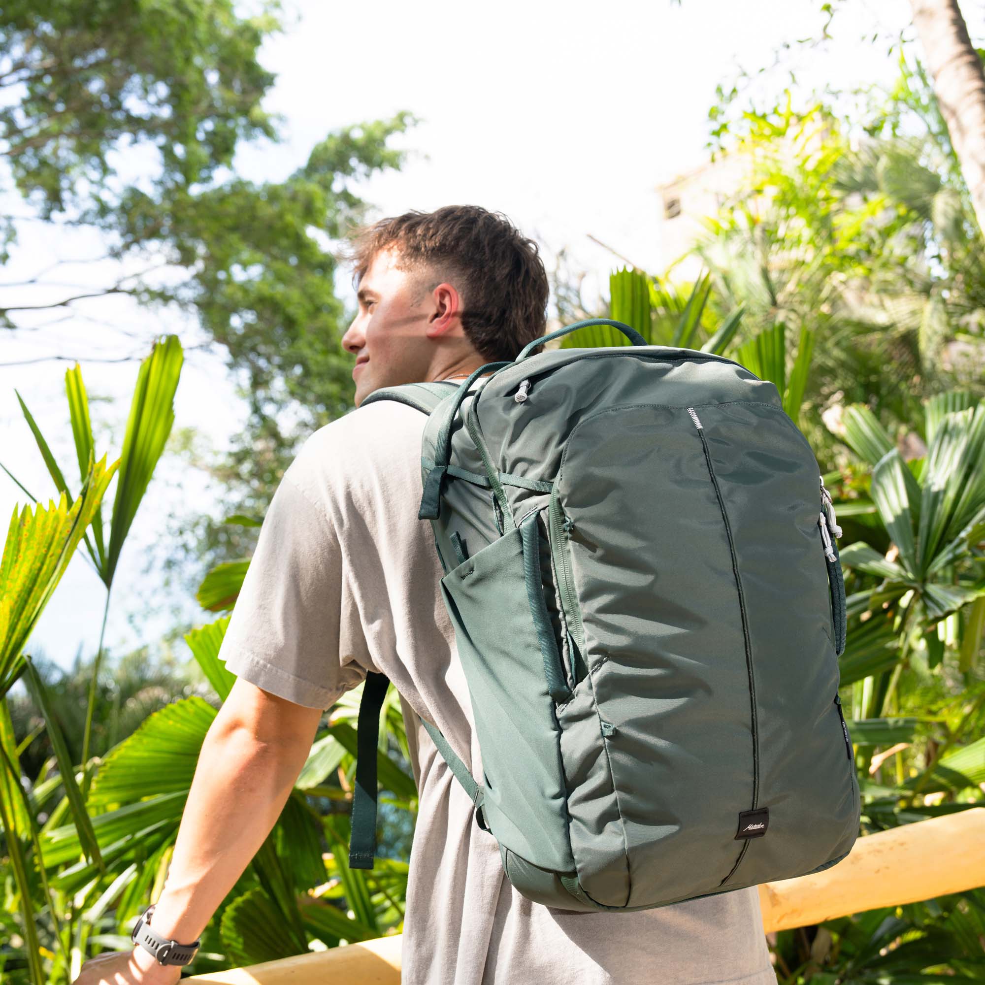 30L Carry On Travel Pack