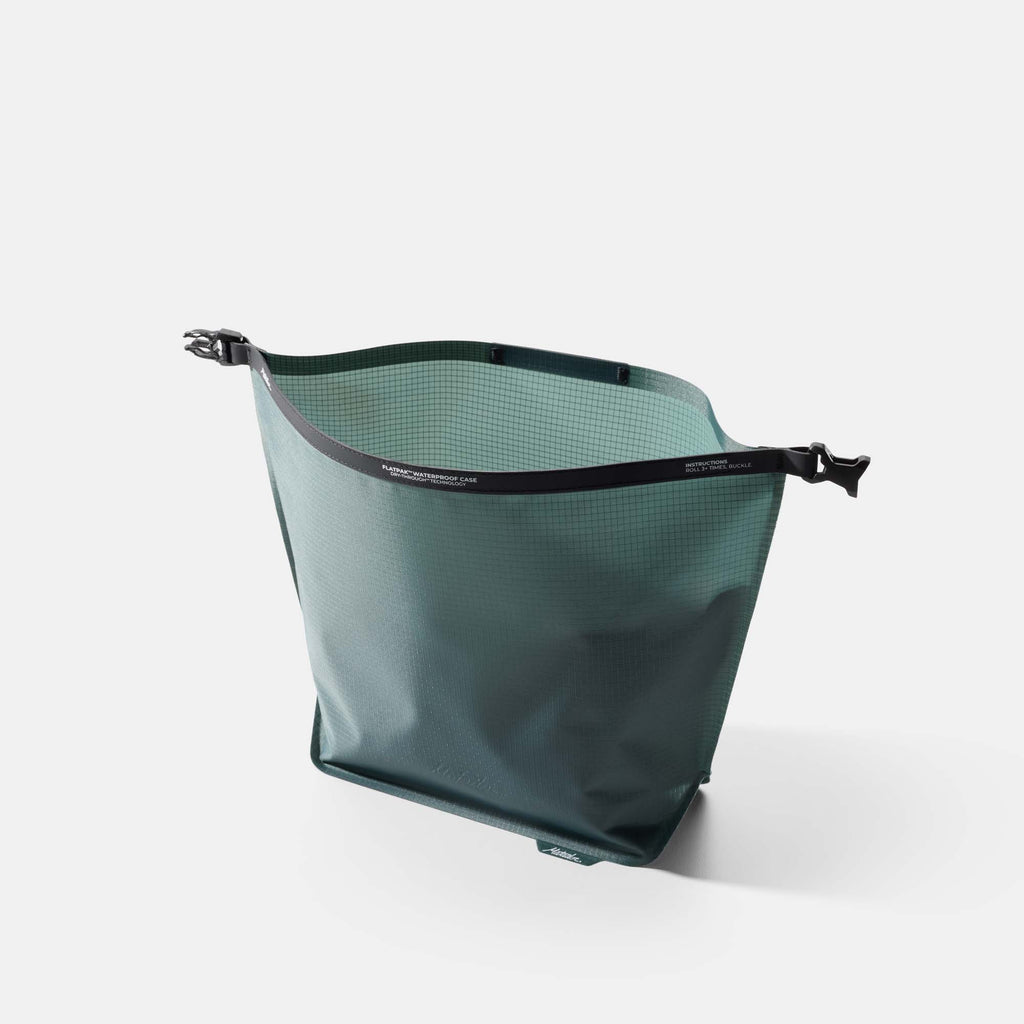 FlatPak V2 Waterproof Toiletry Case