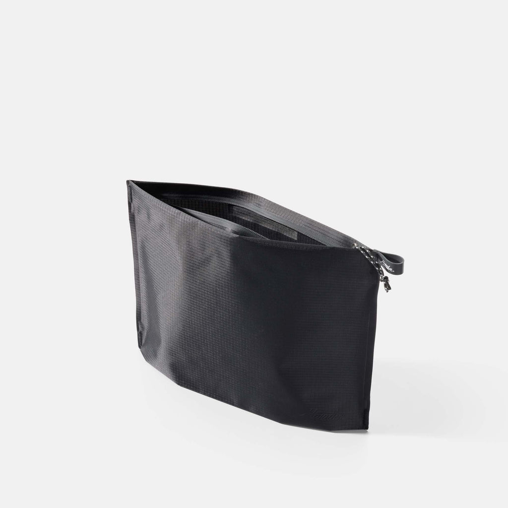 FlatPak V2 Zipper Toiletry Case