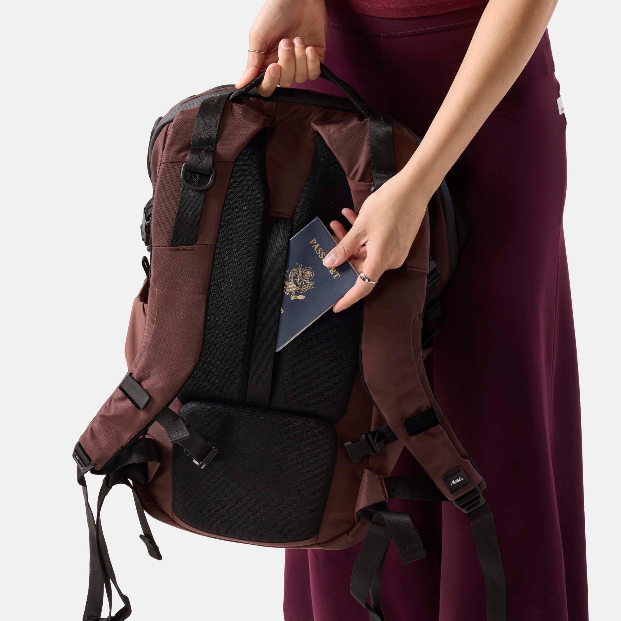 24L Adventure Pack