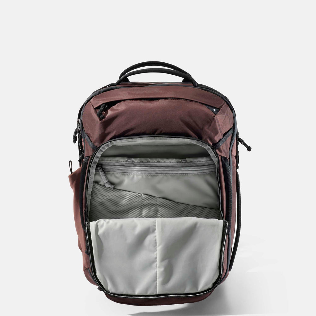 18L Personal Item Travel Pack