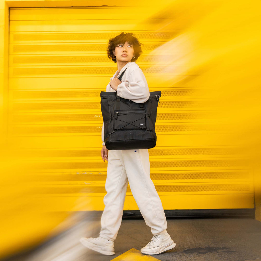24L Tote Pack