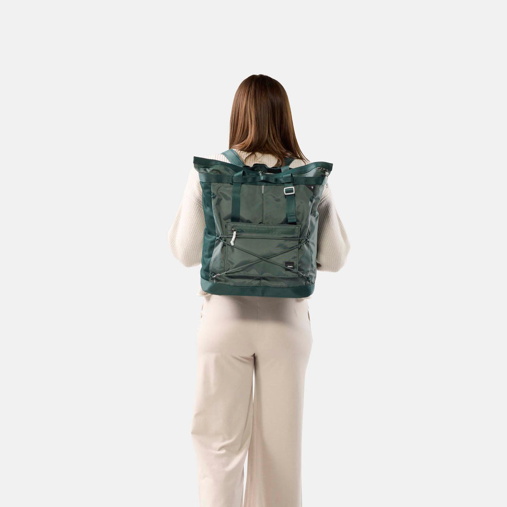 24L Tote Pack