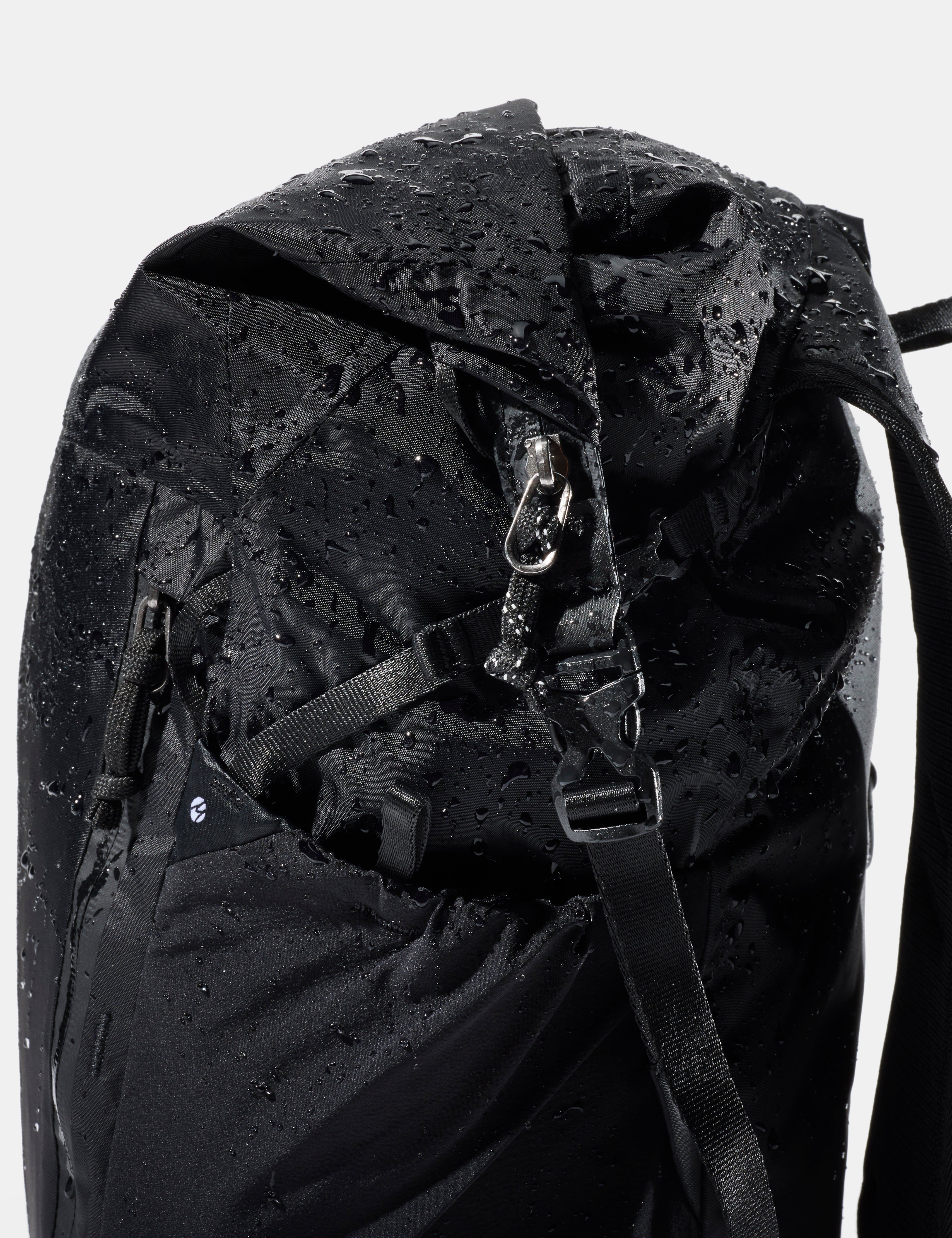 18L Waterproof Packable Backpack - Storming Gravity