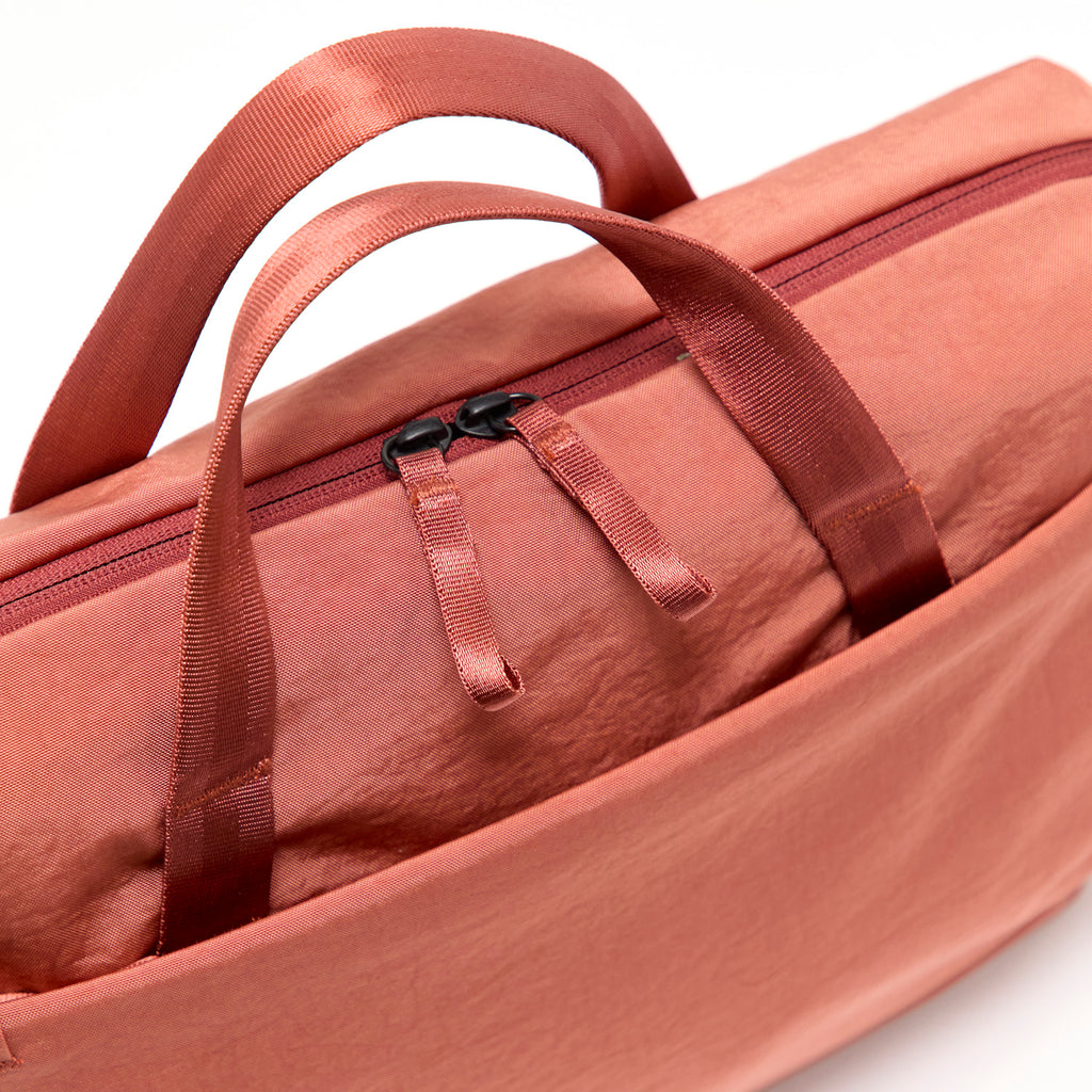 MODE Shoulder Bag 12L