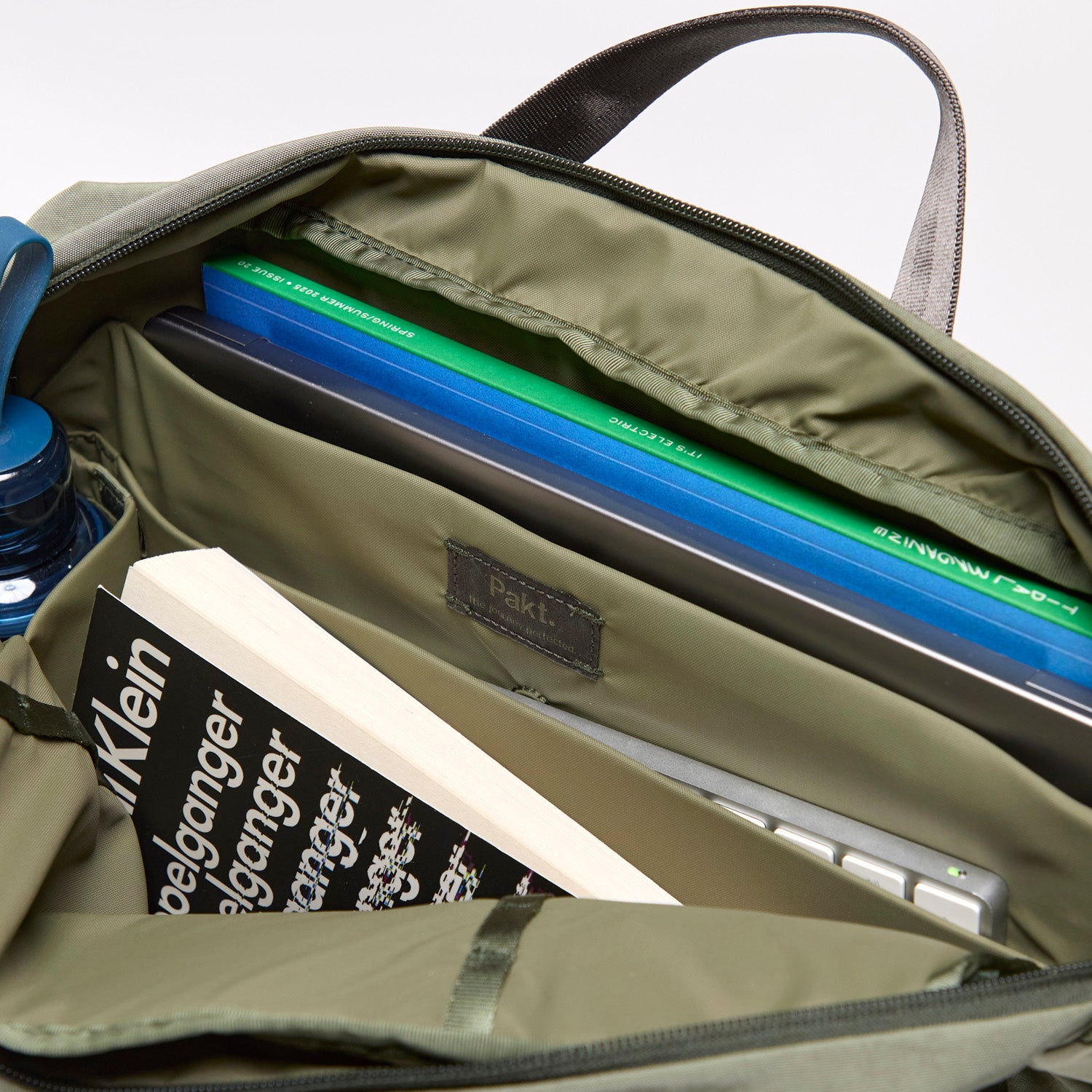 MODE Shoulder Bag 12L - Storming Gravity