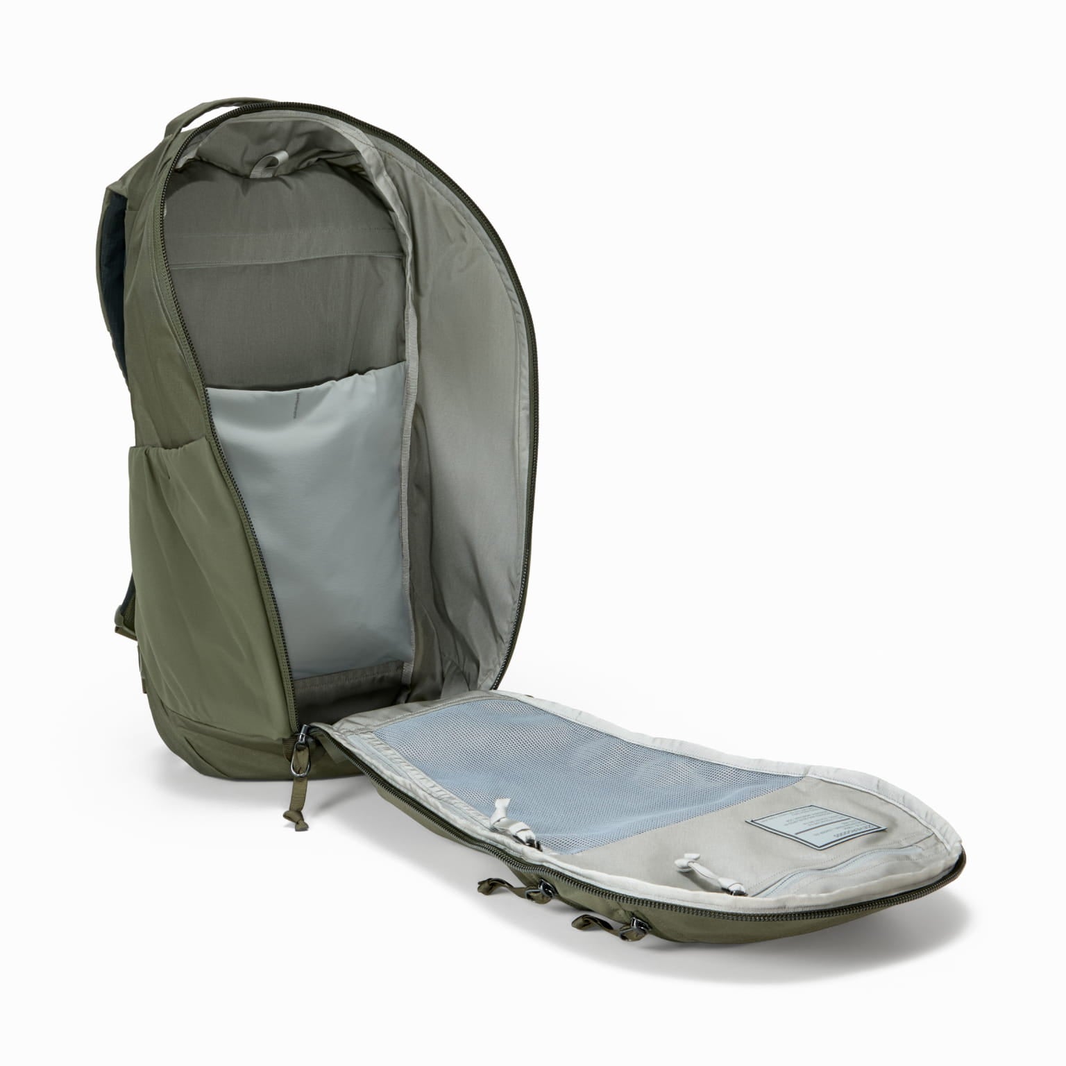 MOUNTAIN Panel Loader 22L in 210D - Storming Gravity