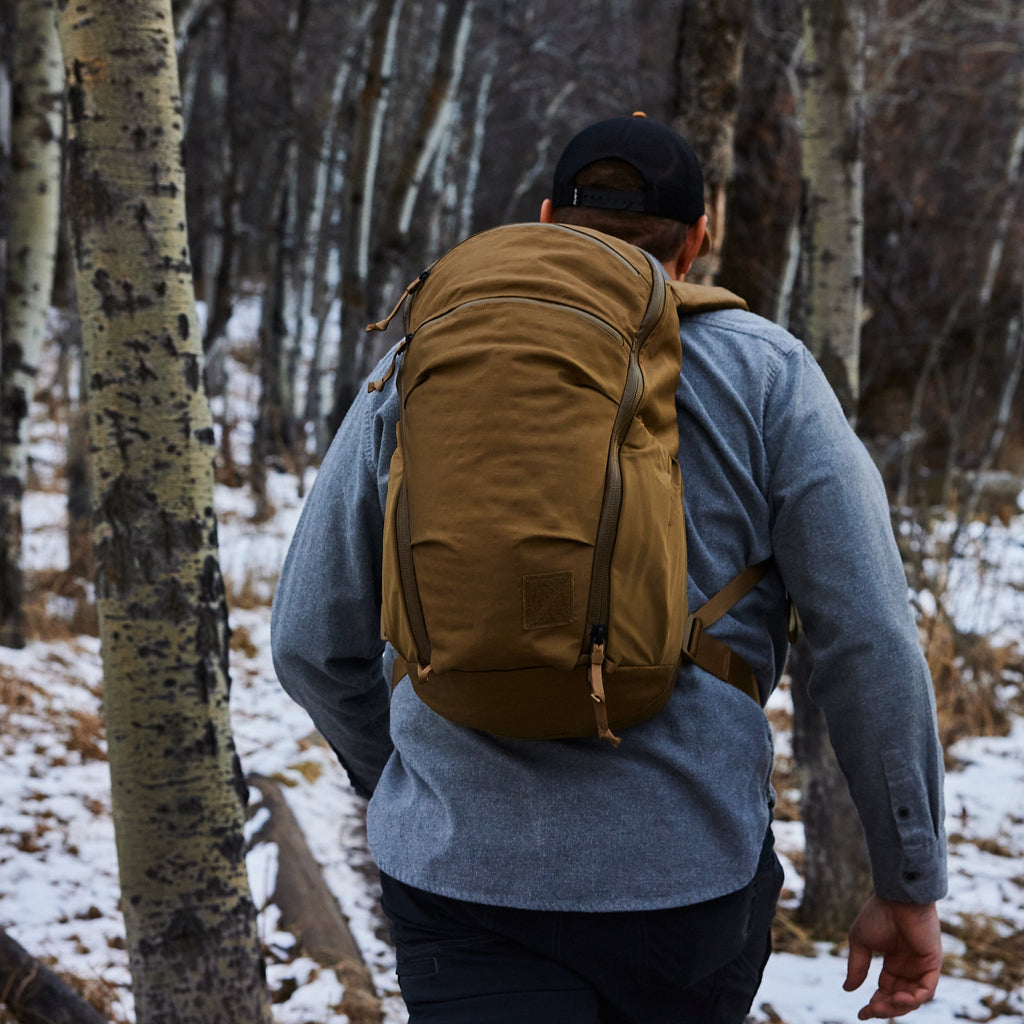 MOUNTAIN PANEL LOADER 22L - ECOPAK - Evergoods – Storming Gravity