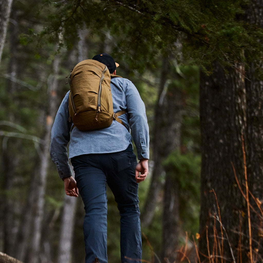 MOUNTAIN PANEL LOADER 22L - ECOPAK - Evergoods – Storming Gravity