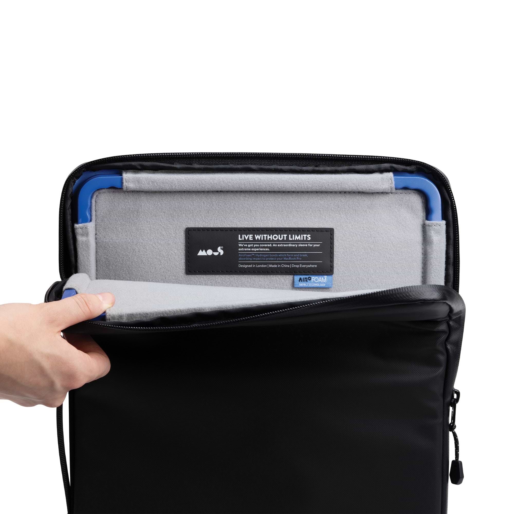MacBook Pro Sleeve With Handle - Storming Gravity