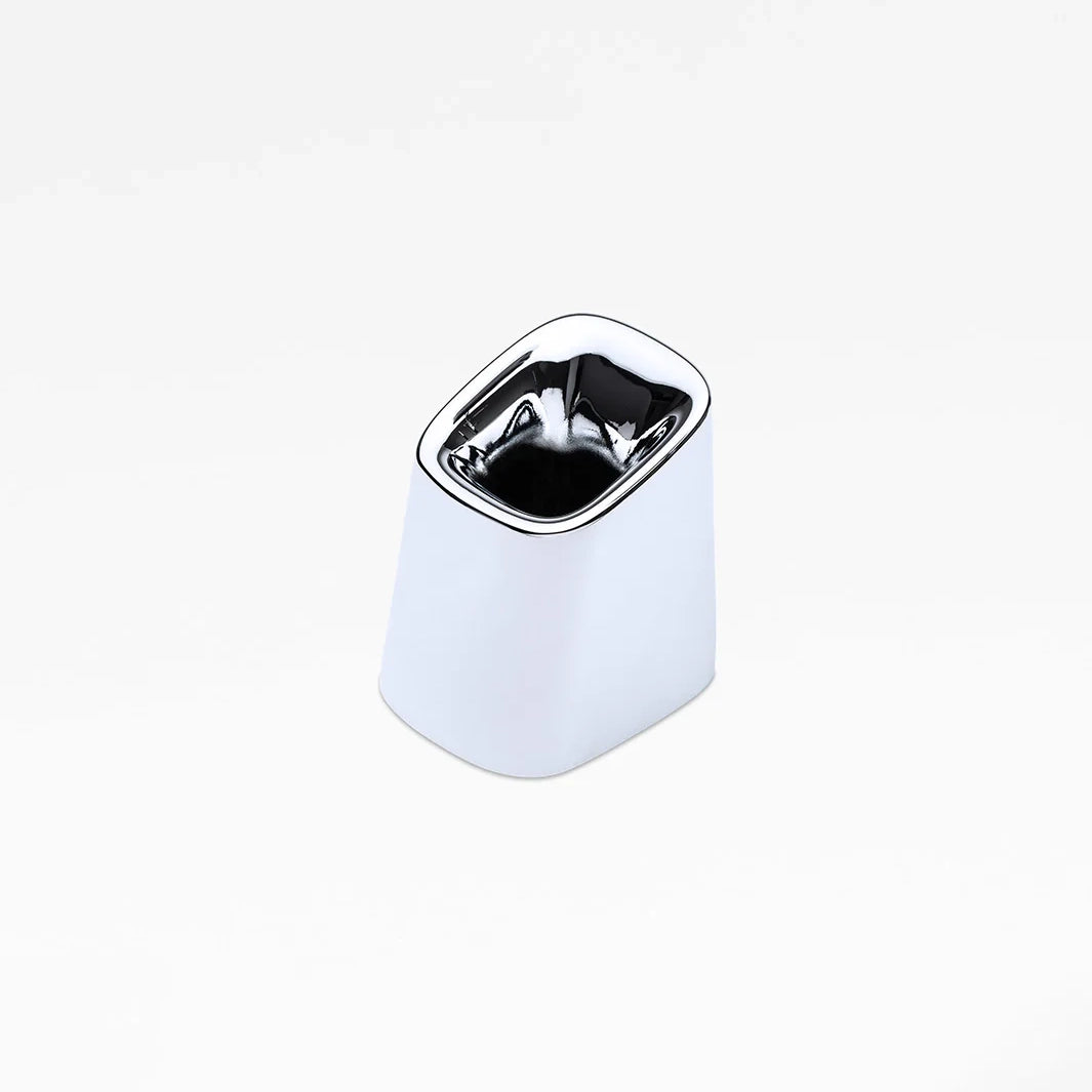 The Single Edge Max Razor Stand