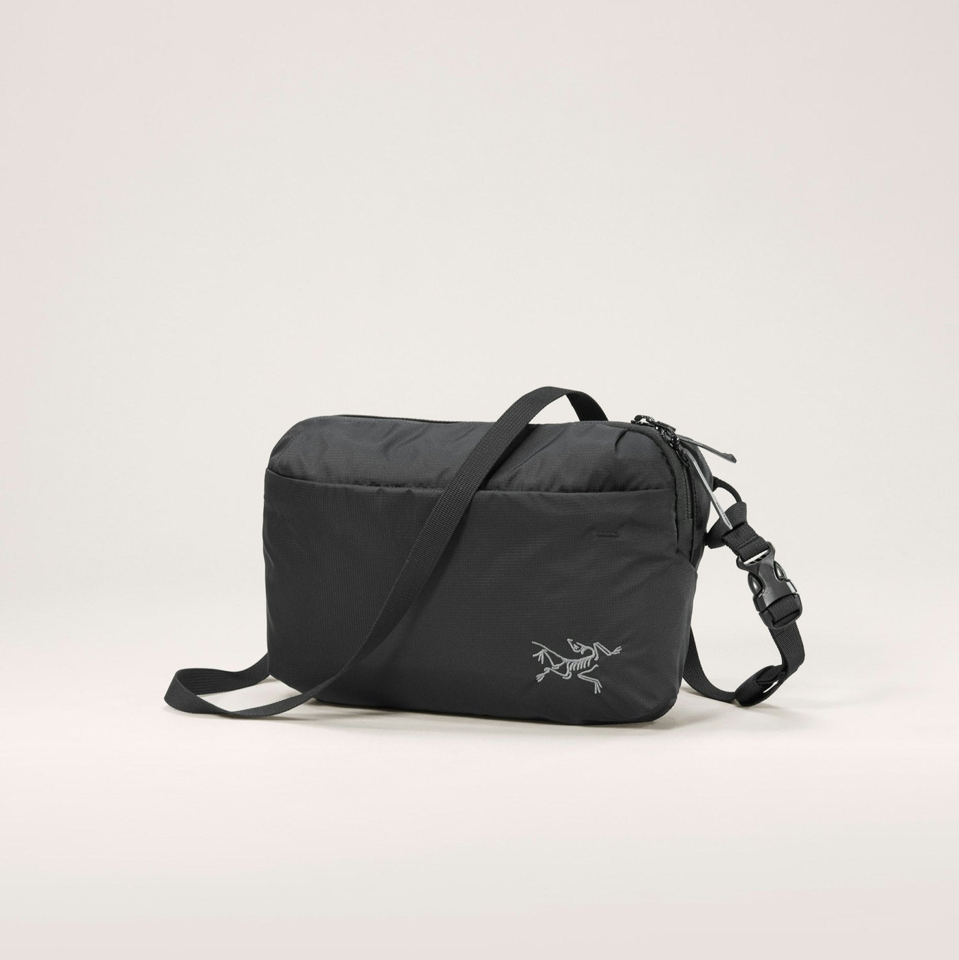 Heliad Crossbody Bag 6L