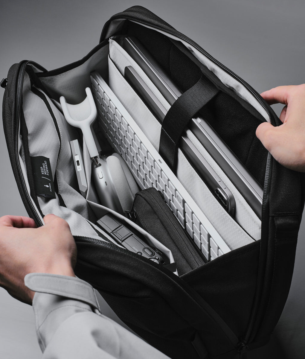 Element Tech Brief Pro