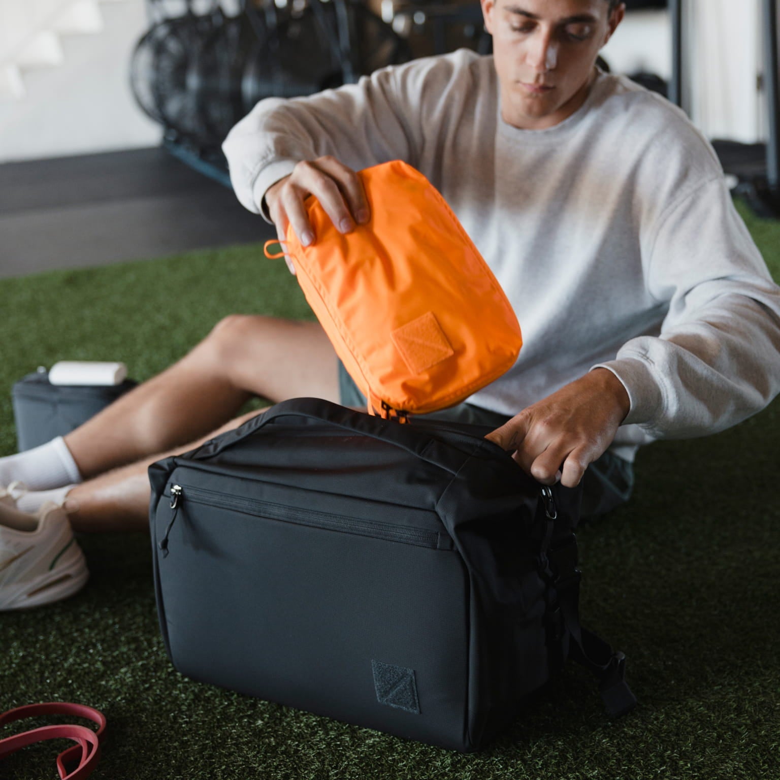 Transit Duffel 25L / 35L - Storming Gravity