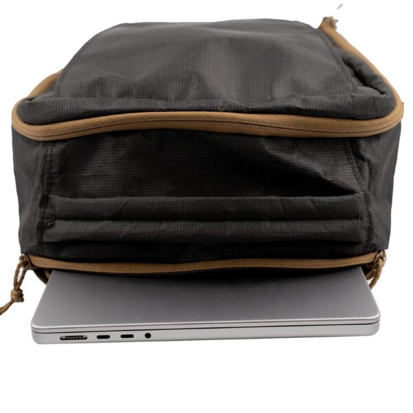 Ultra Muse Cicada 22L