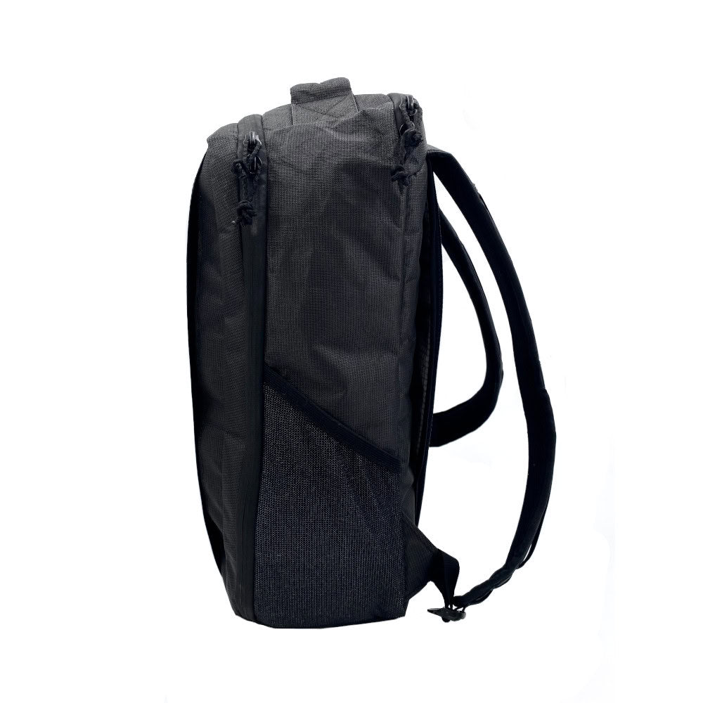 Ultra Cicada EWP 22L - Storming Gravity