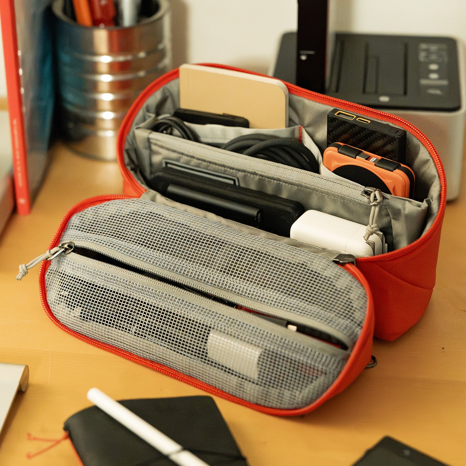 Civic Access Pouch 2L - Storming Gravity