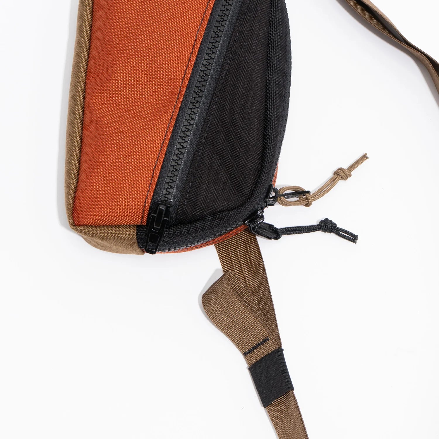 WASTE POUCH - CORDURA