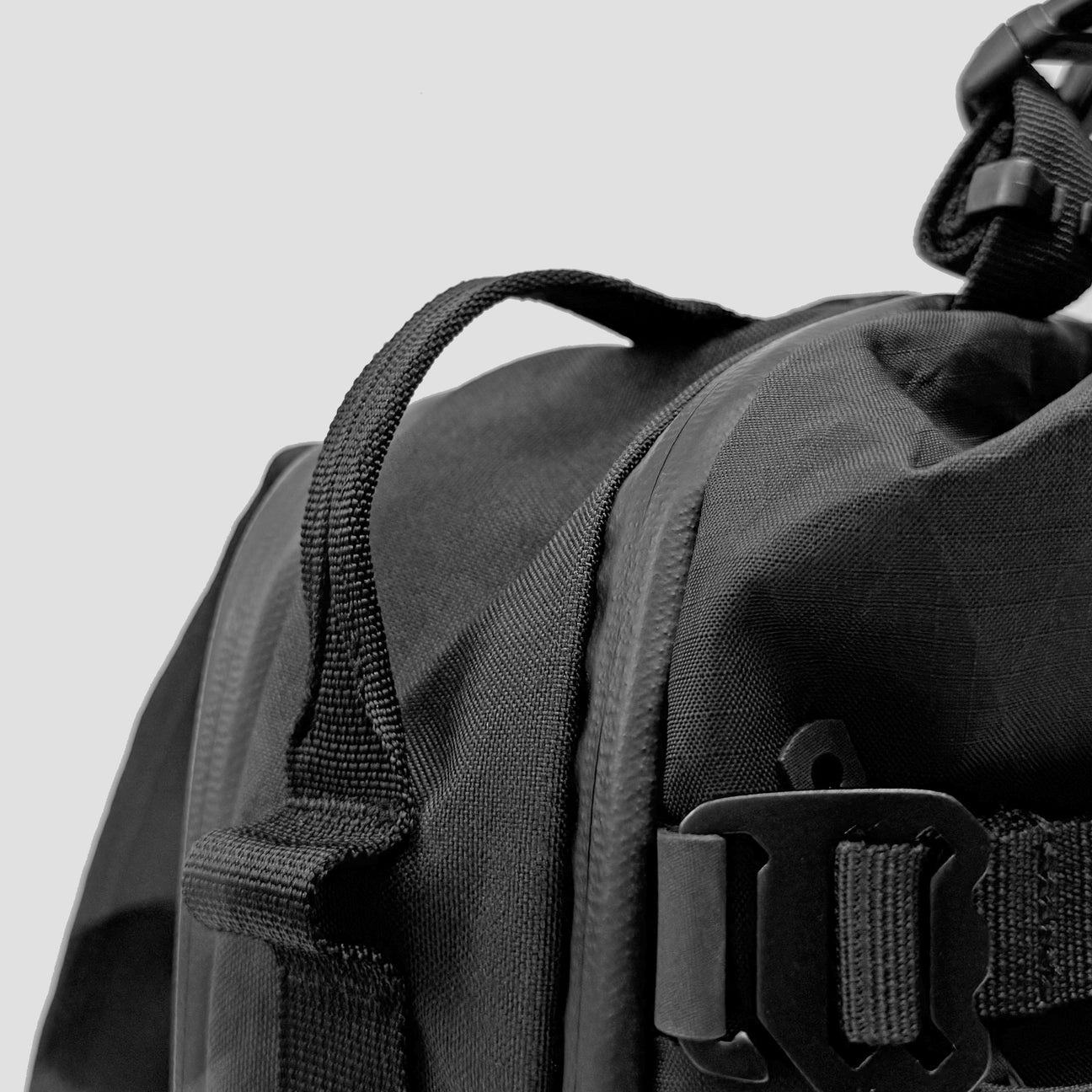 X-PAK SPORT - Sling Pack (M) 7-11.5L - Storming Gravity
