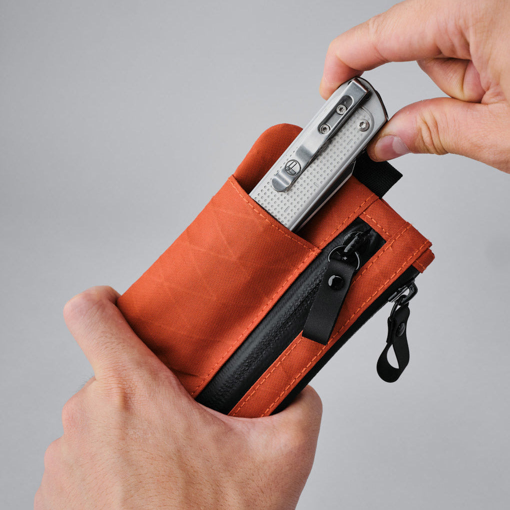 alpaka-zip-cardholder-cayenne